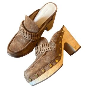 Veronica Beard Suede Studded Clog Heels Size 7.5
